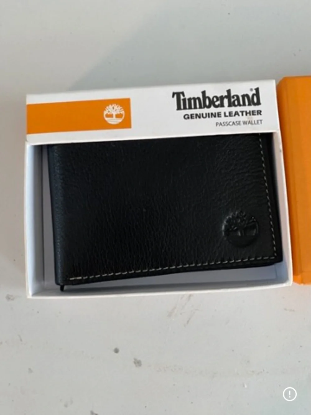 TIMBERLAND MENS BLACK LEATHER BIFOLD PASSCASE WALLET NEW IN BOX MENS GIFT NWT